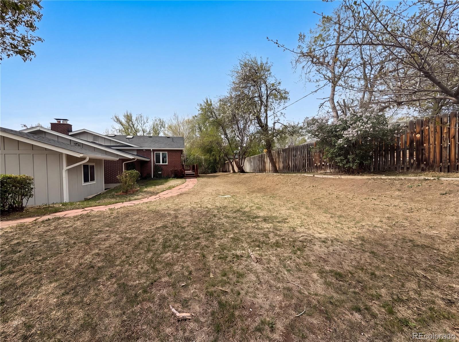 1539 S Van Gordon Court