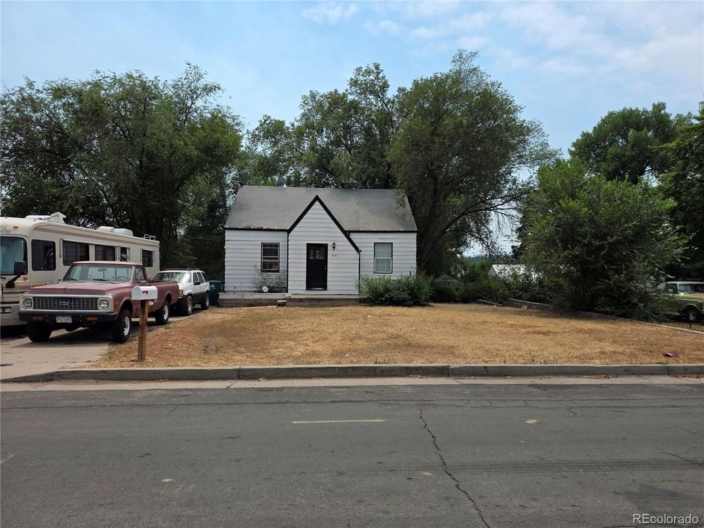 Photo of 3140 W Girard Avenue, Englewood, CO 80110 (MLS # 7701173)