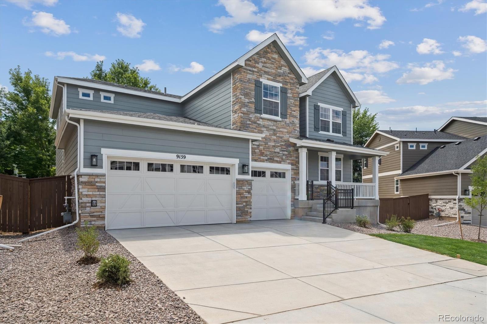 9159 Gold Lace Place
