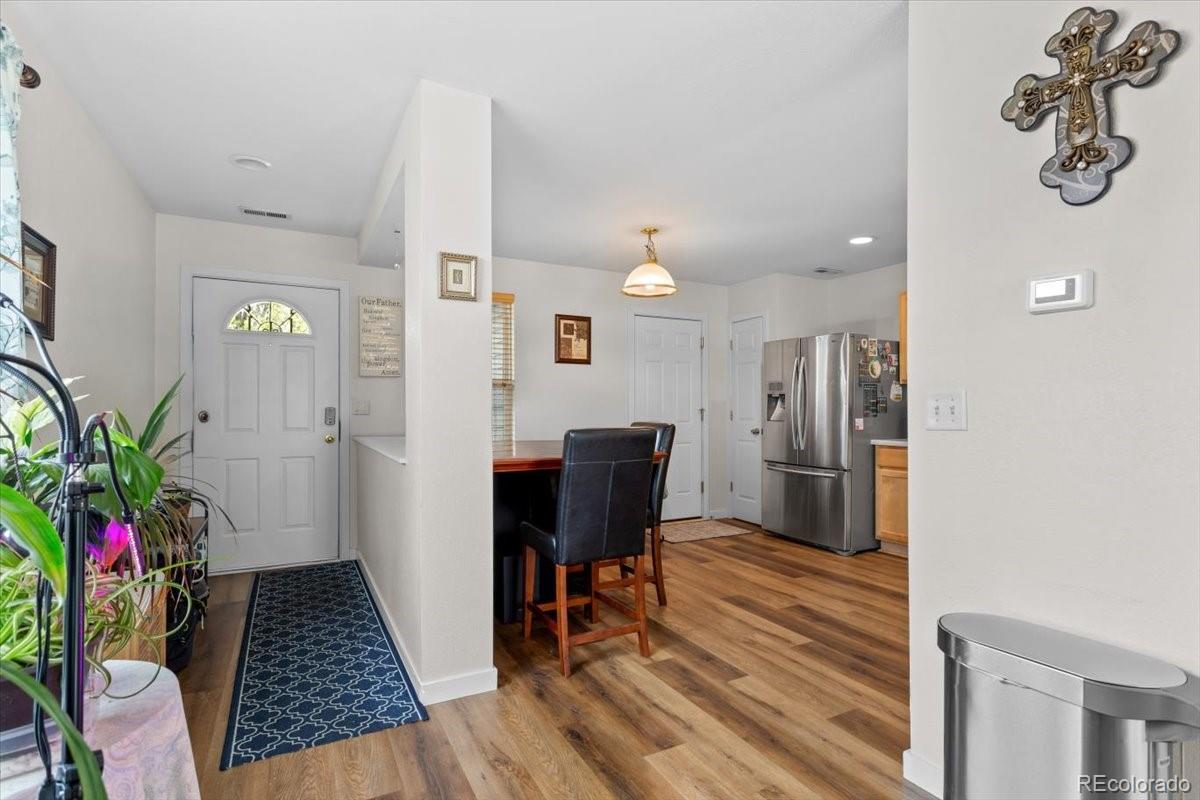 1810 Dove Creek Circle