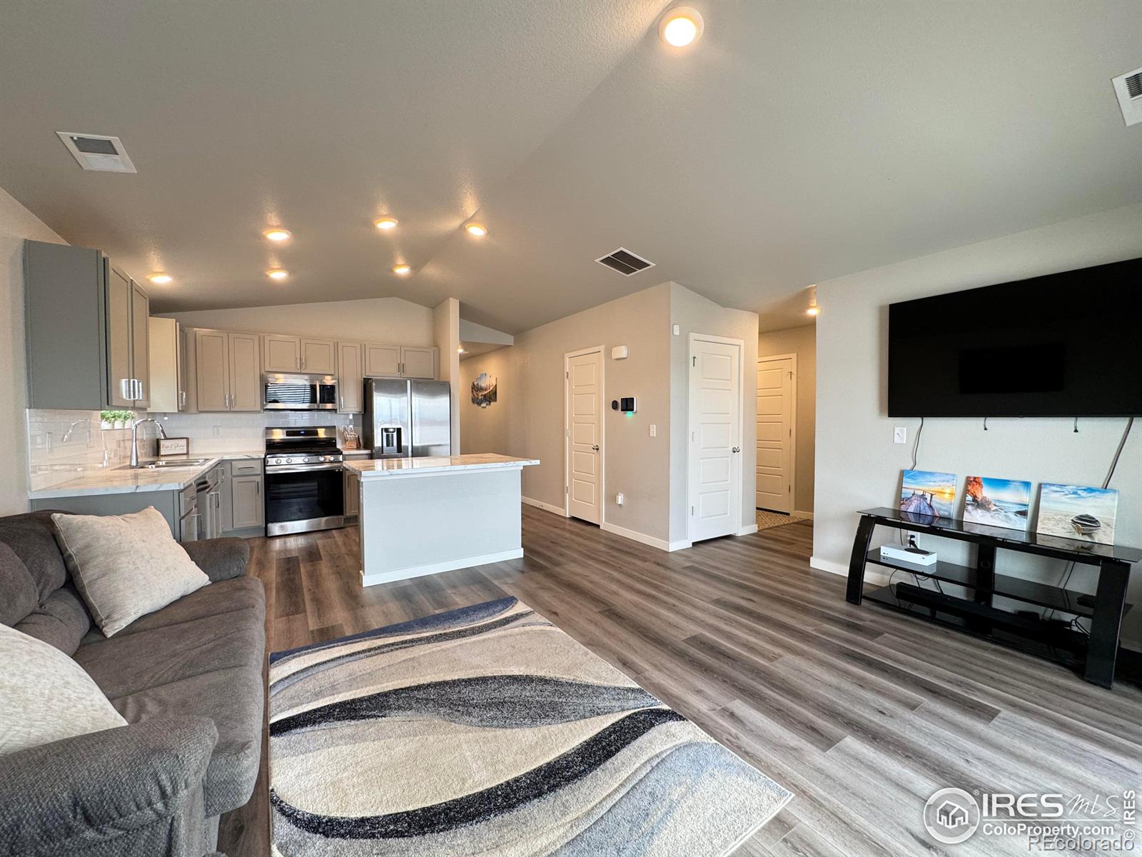 401 Bonneville Avenue, Fort Lupton, CO, 80621 1 401 Bonneville Avenue