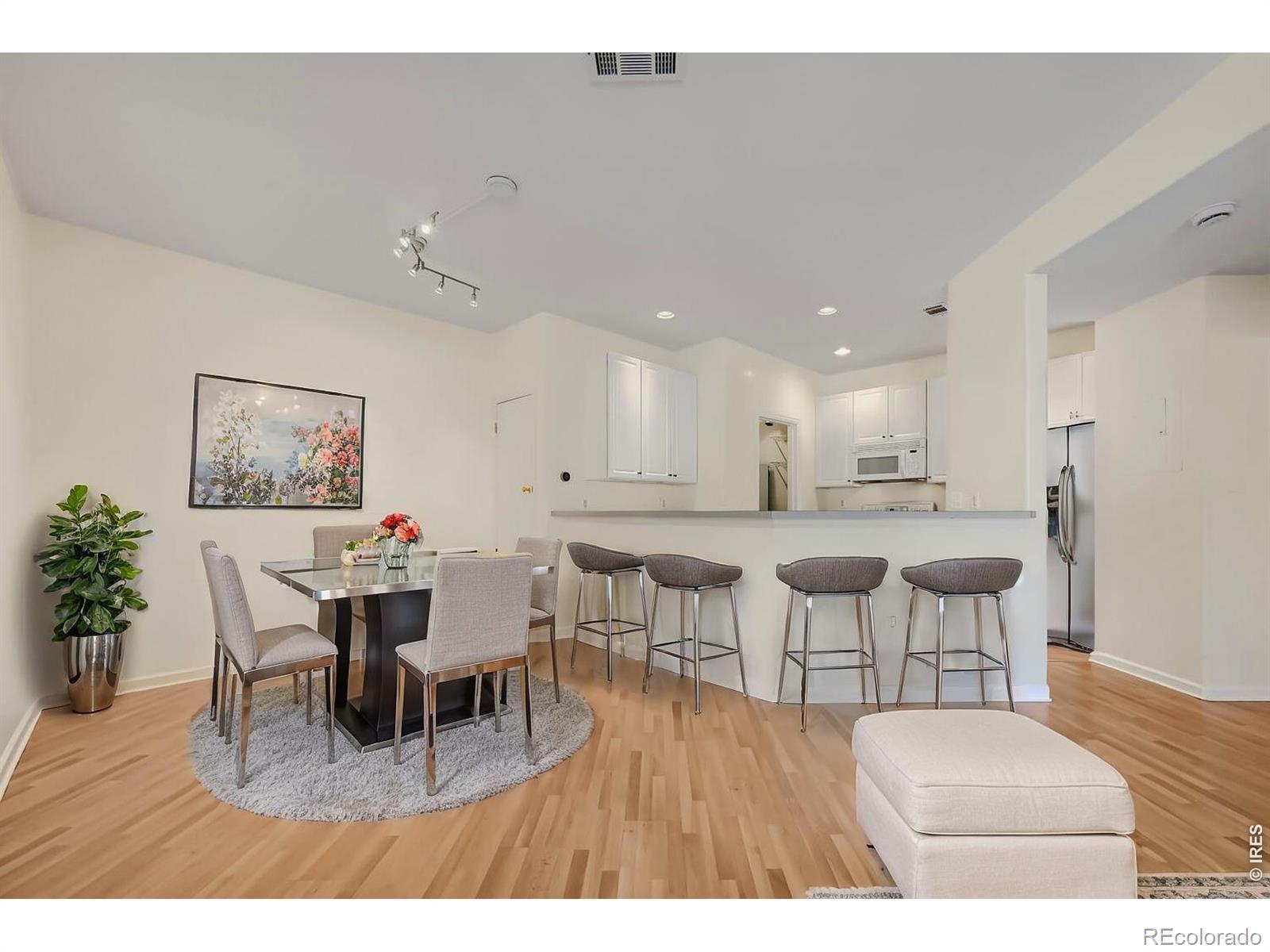 530 Mohawk Drive 96