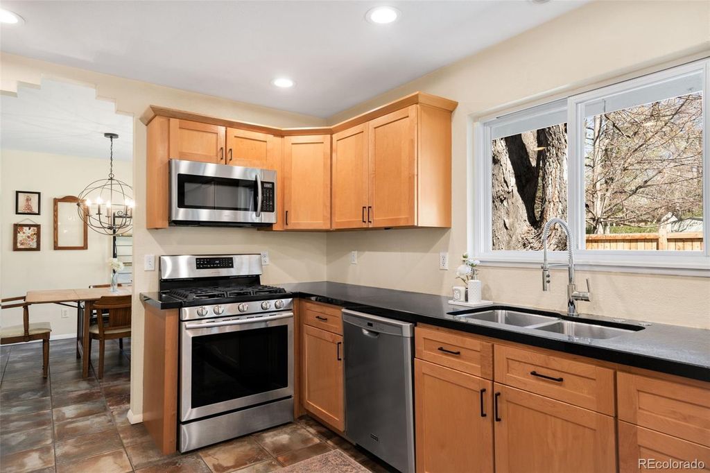 Photo of 7150 S Curtice Street, Littleton, CO 80120 (MLS # 5630693)