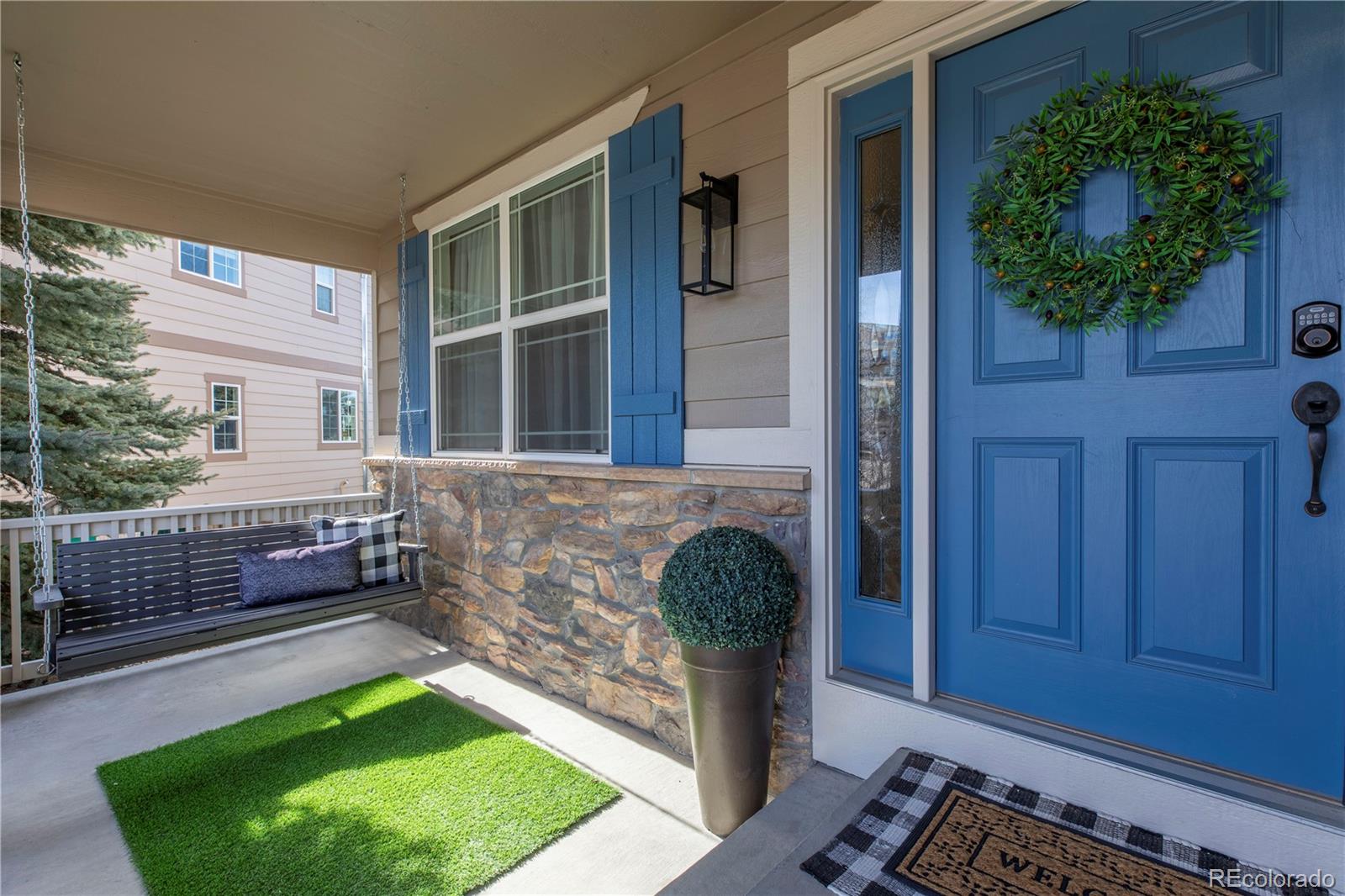 2463 Bellavista Street