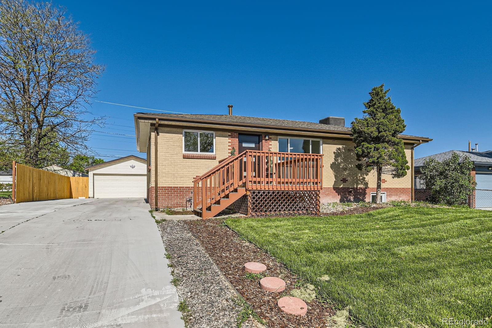 3871 Moore Street, Wheat Ridge, CO, 80033 2 3871 Moore Street