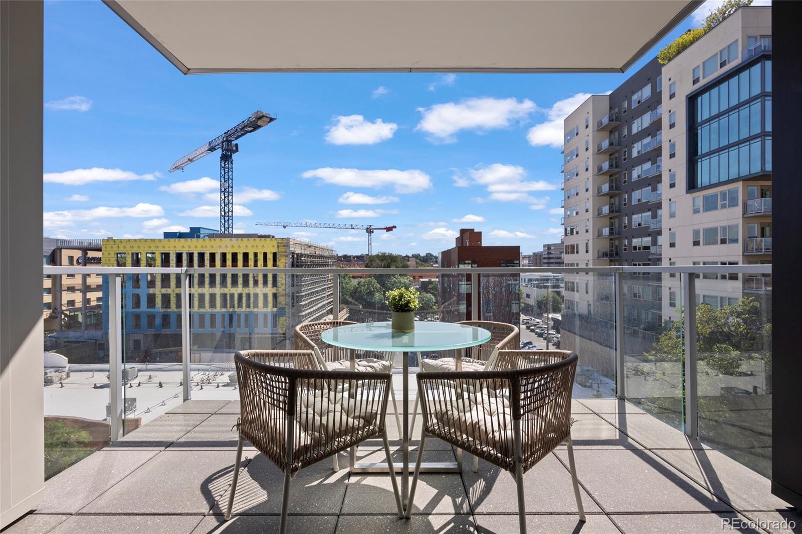 155 Steele Street 613