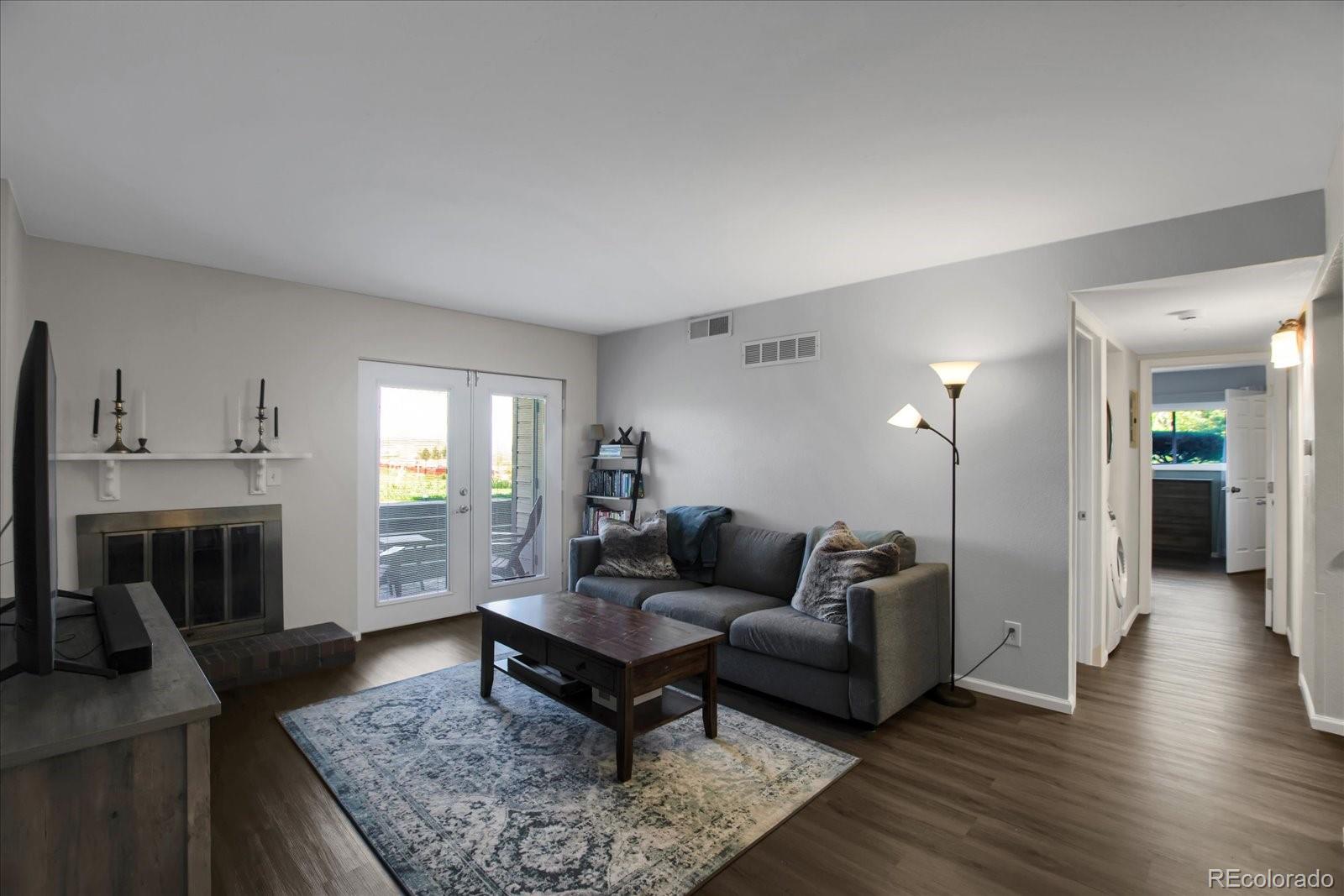 519 Wright Street 108, Lakewood, CO, 80228 3 519 Wright Street 108