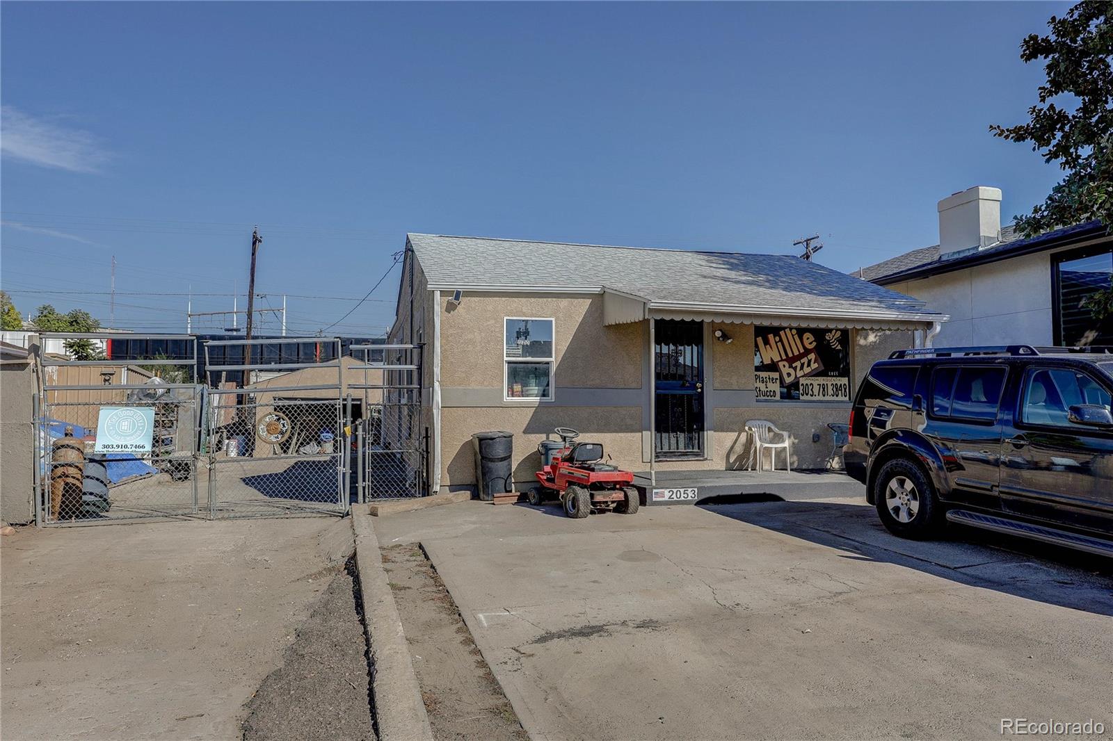 2053 W Hamilton Place