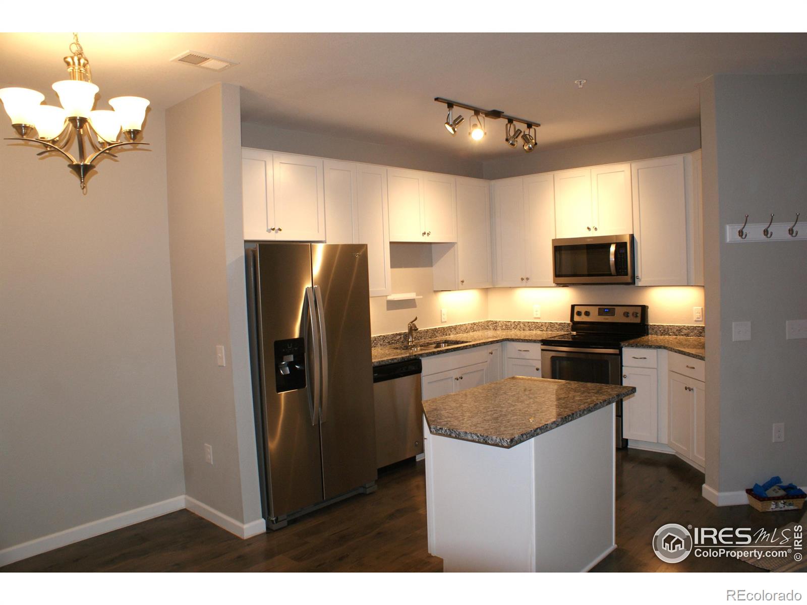 804 Summer Hawk Drive 9106, Longmont, CO, 80504 2 804 Summer Hawk Drive 9106