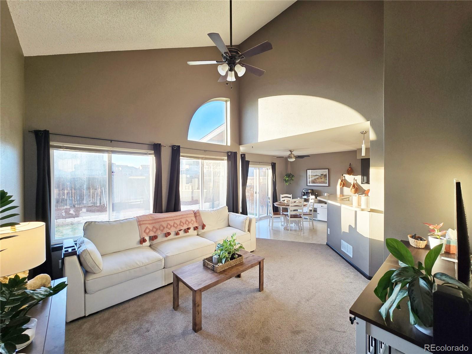 8827 Cloverleaf Circle