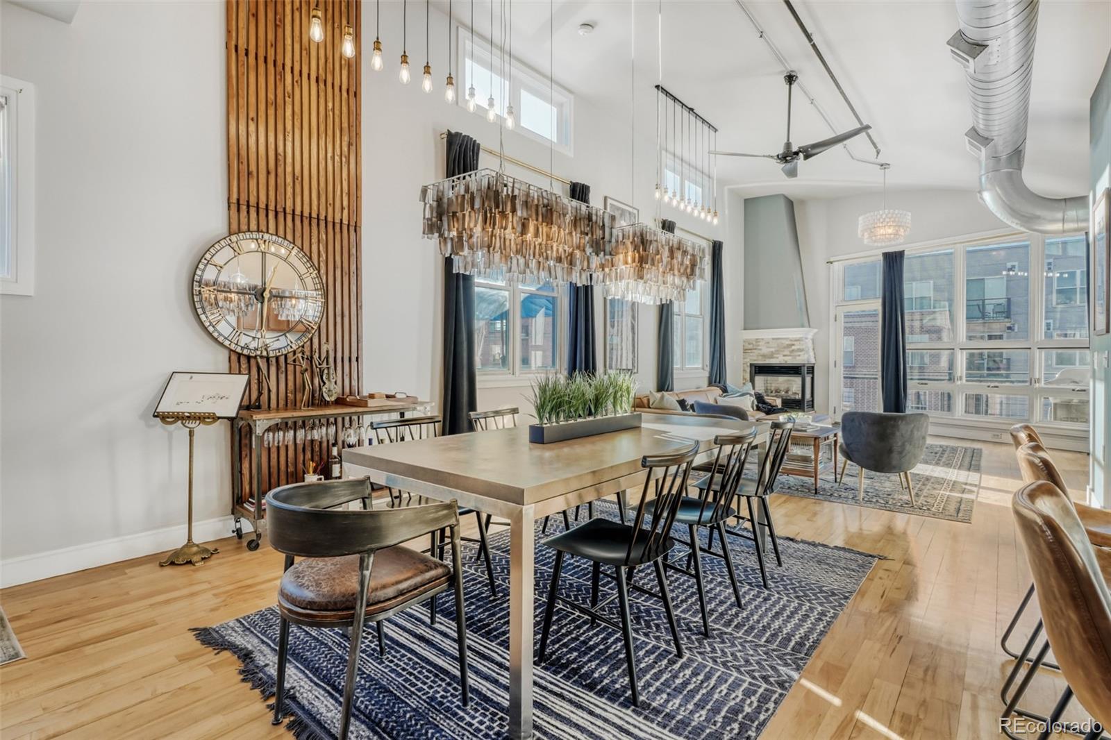 2441 N Broadway 304