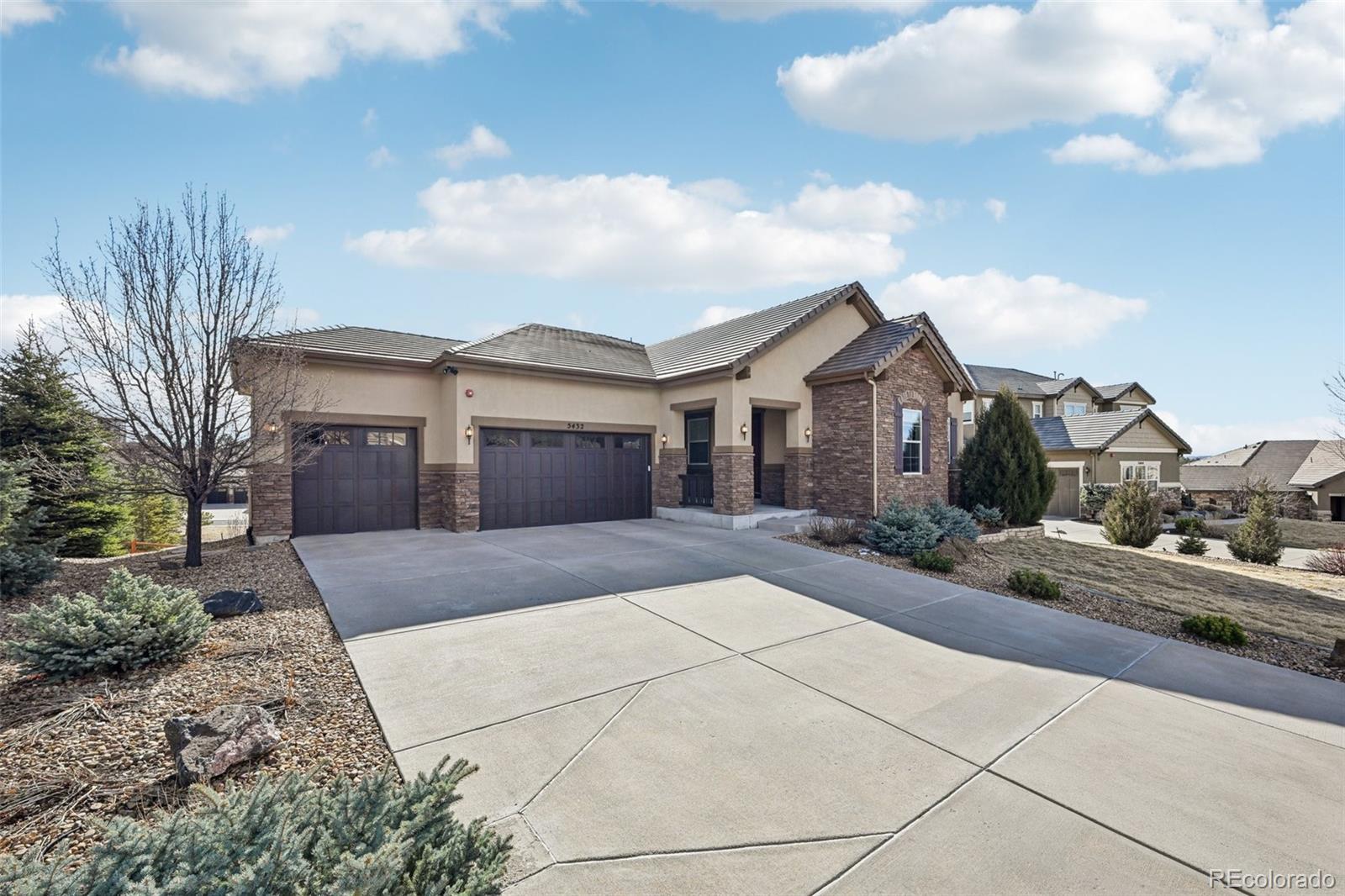 5432 Water Oak Circle