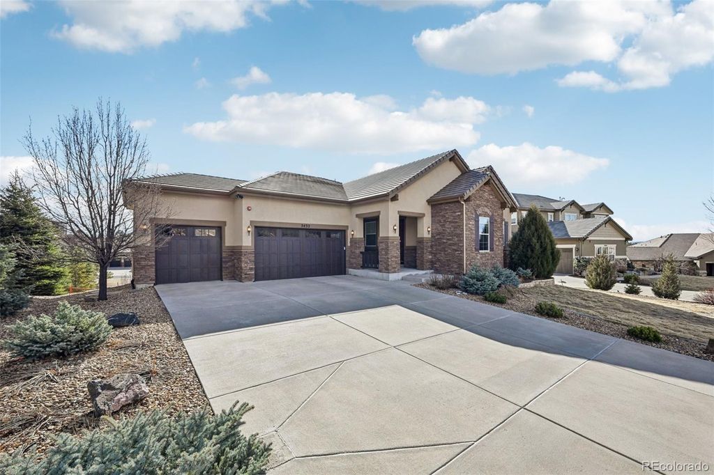 Photo of 5432 Water Oak Circle, Castle Rock, CO 80108 (MLS # 5991123)