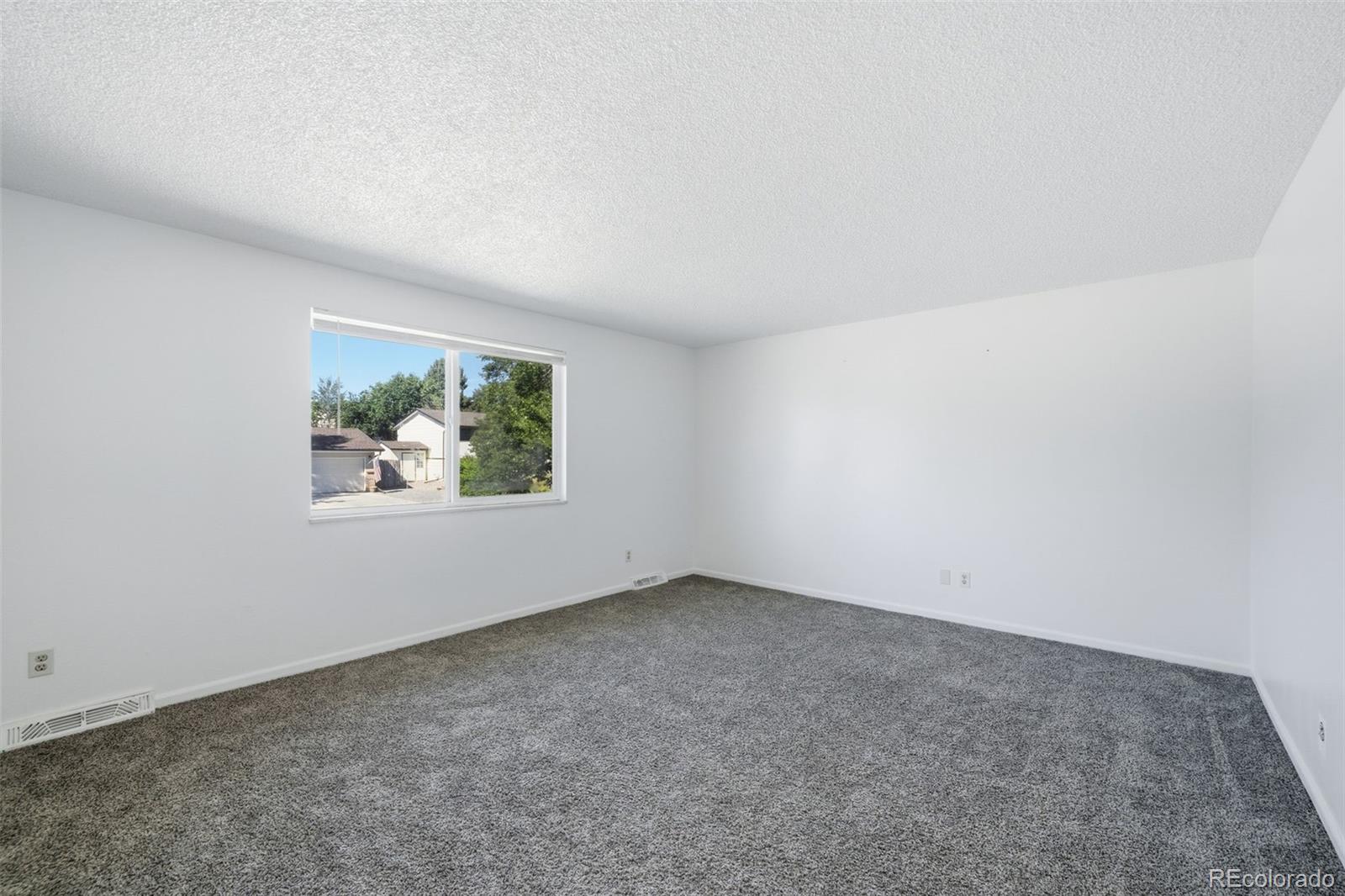 448 Neptune Court