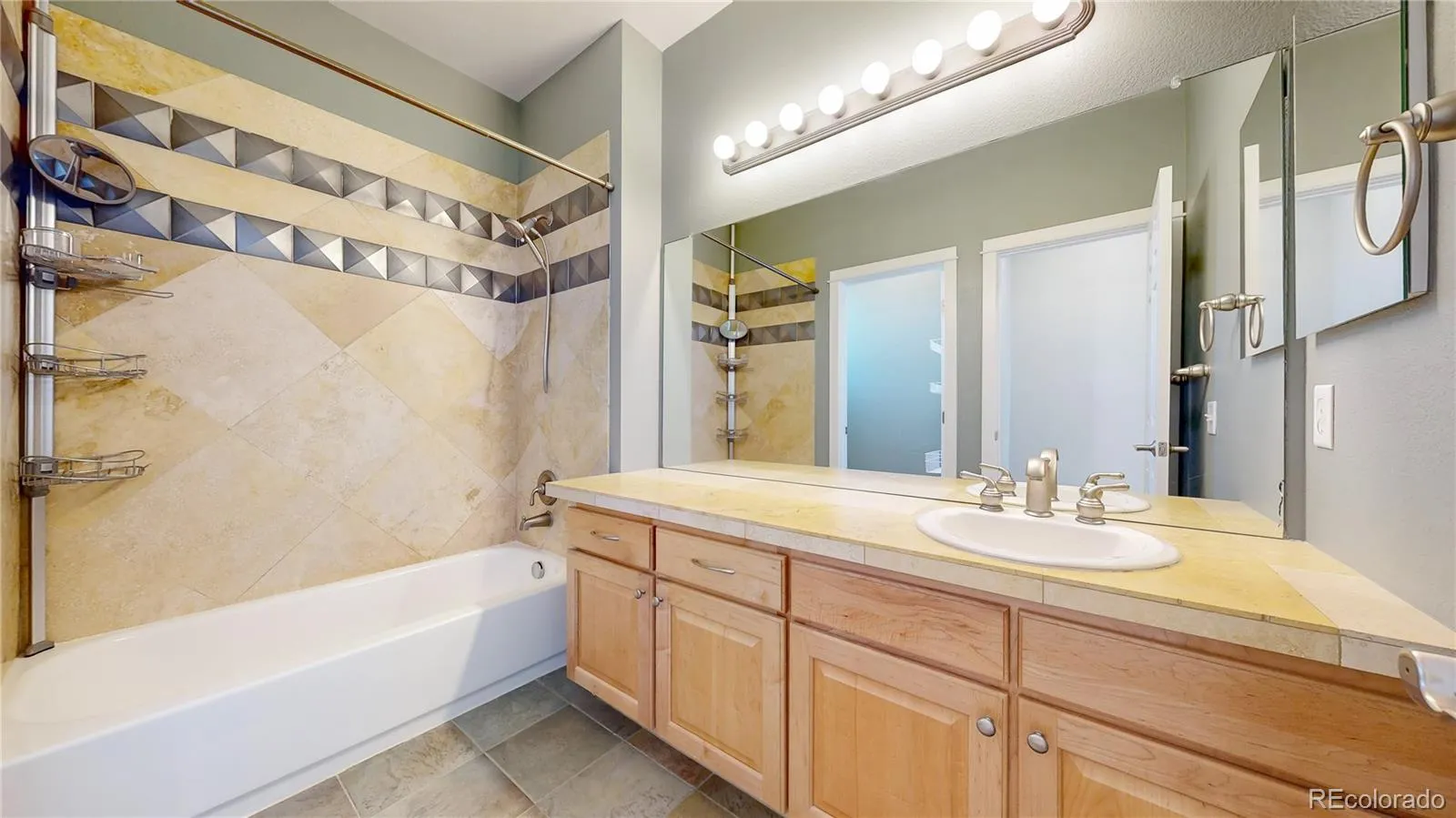 Lafayette, Colorado 80026, United States, 3 Bedrooms Bedrooms, ,3 BathroomsBathrooms,Residential,Active,114336