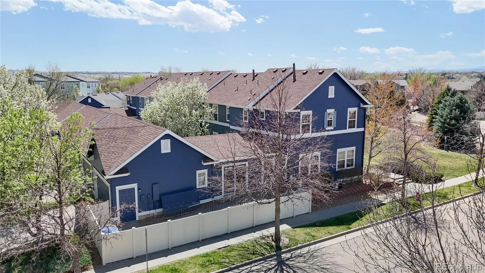 Lafayette, Colorado 80026, United States, 3 Bedrooms Bedrooms, ,3 BathroomsBathrooms,Residential,Active,114336