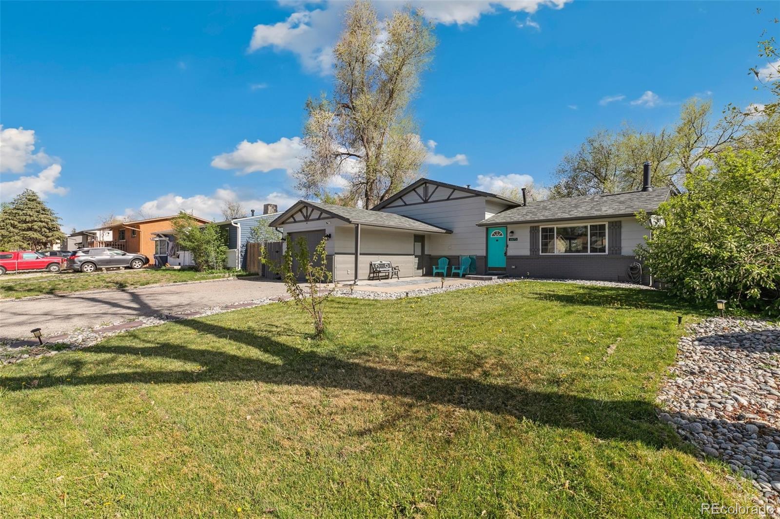 4475 London Lane