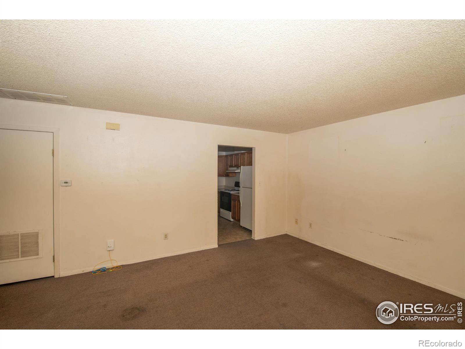 146-148 E Saint Clair Avenue