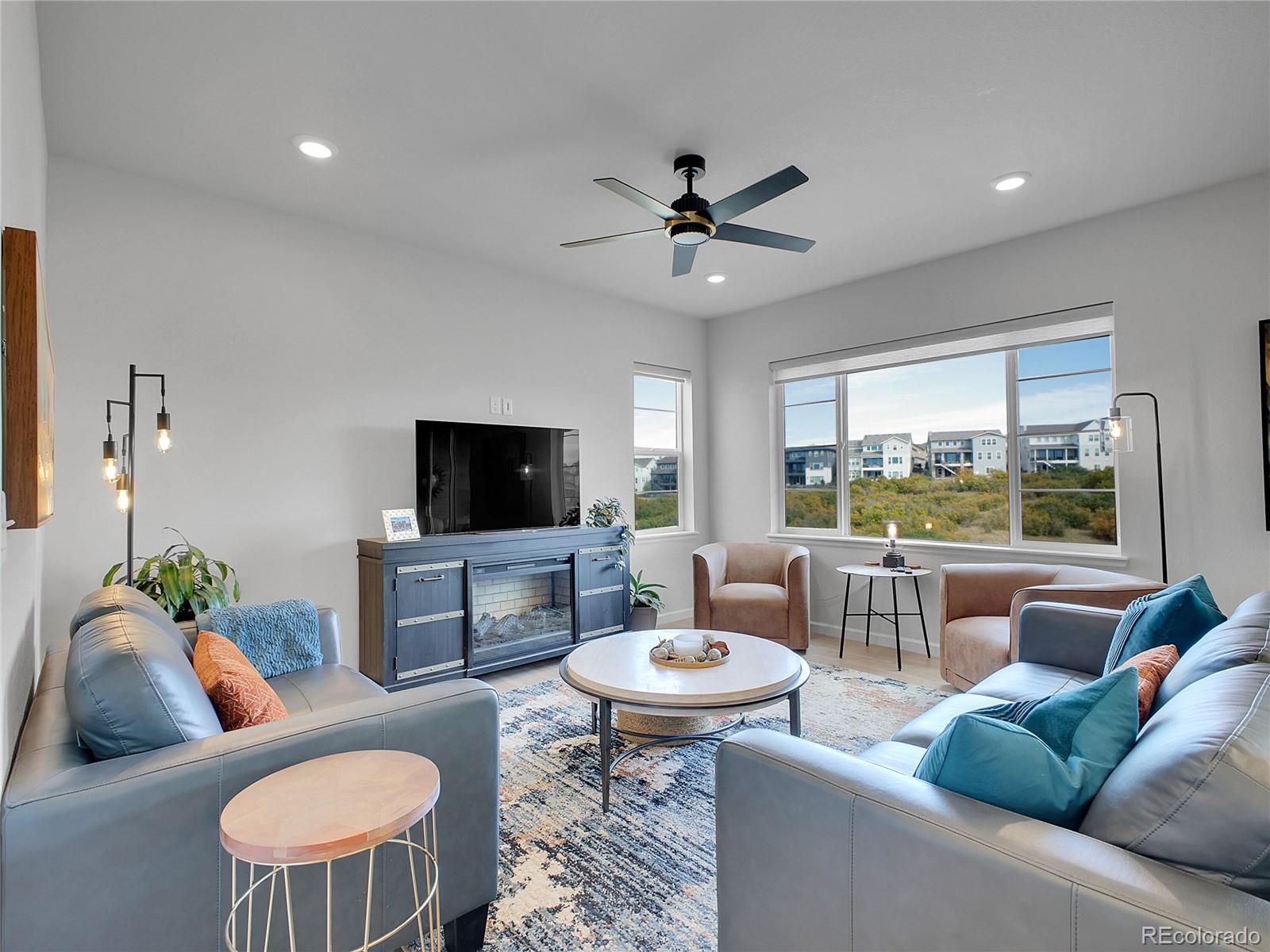 6906 Oak Canyon Circle