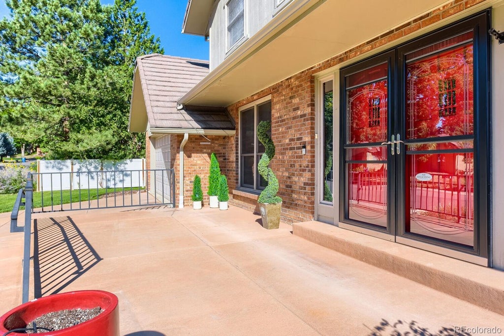 Photo of 7181 W Morraine Drive, Littleton, CO 80128 (MLS # 6563165)