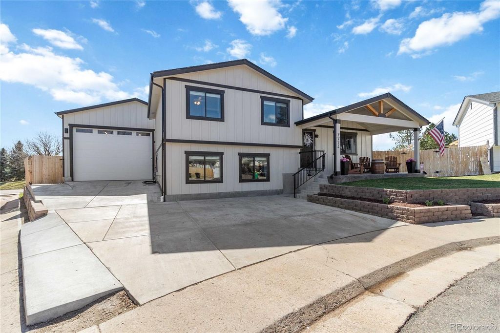 Photo of 9724 W Polk Place, Littleton, CO 80123 (MLS # 3974666)