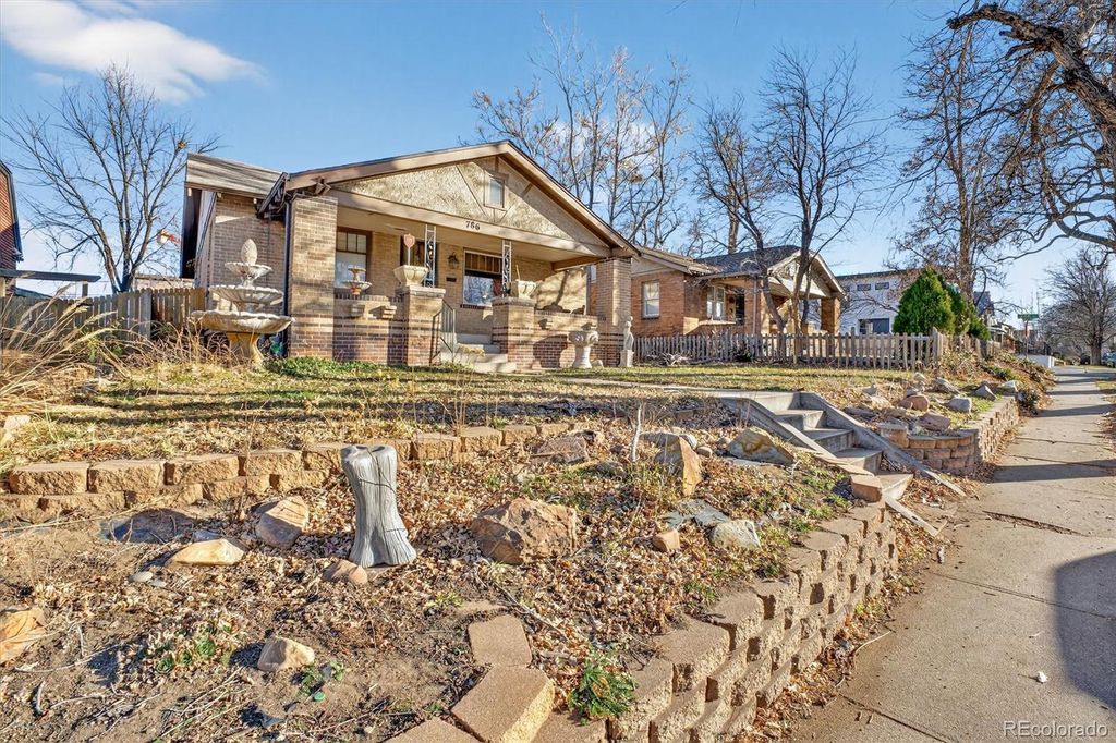 Photo of 786 S York Street, Denver, CO 80209 (MLS # 9453436)