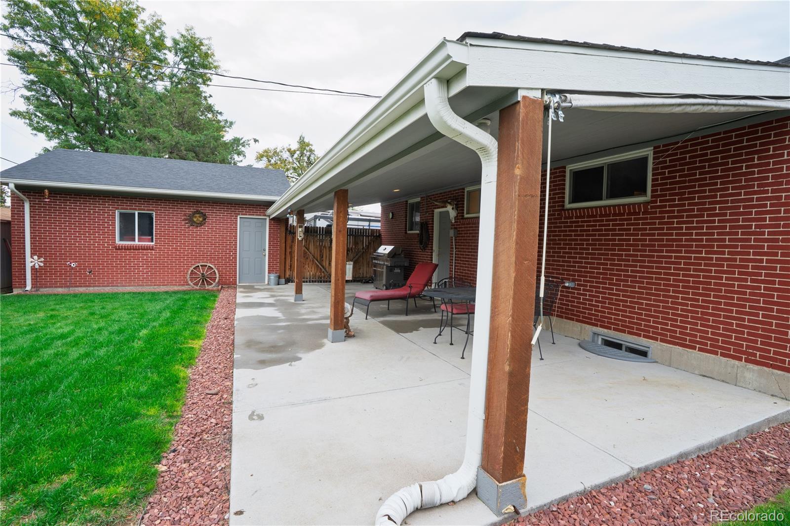2063 Graves Court