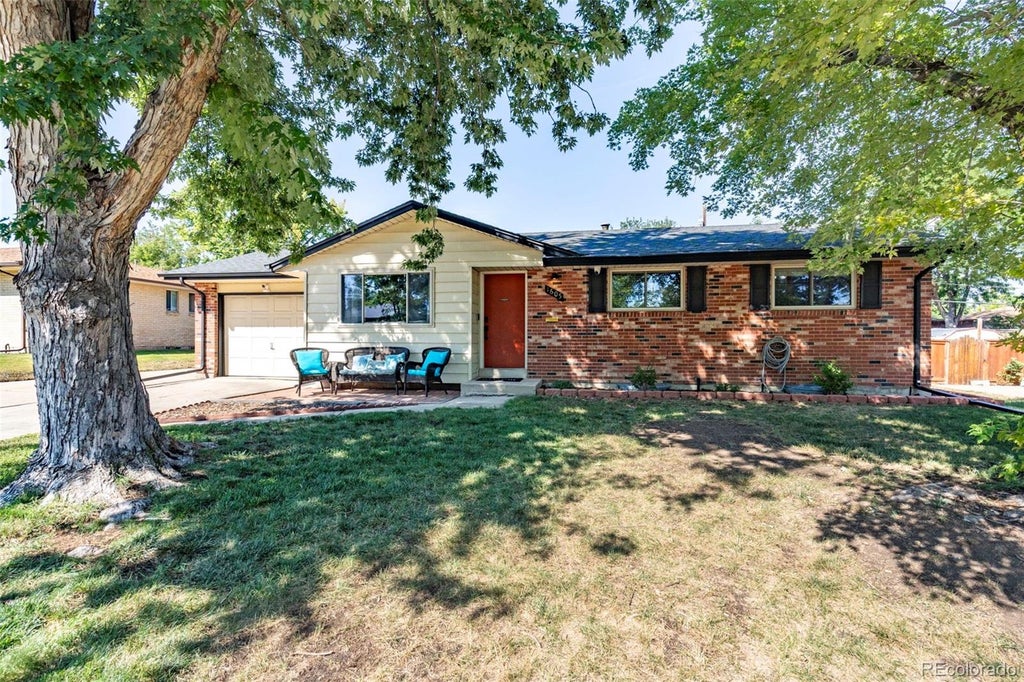 Photo of 1605 S Cape Street, Lakewood, CO 80232 (MLS # 2392435)