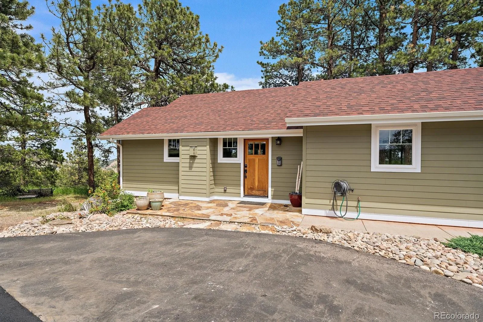 Indian Hills, Colorado 80454, United States, 2 Bedrooms Bedrooms, ,2 BathroomsBathrooms,Residential,Active,160288