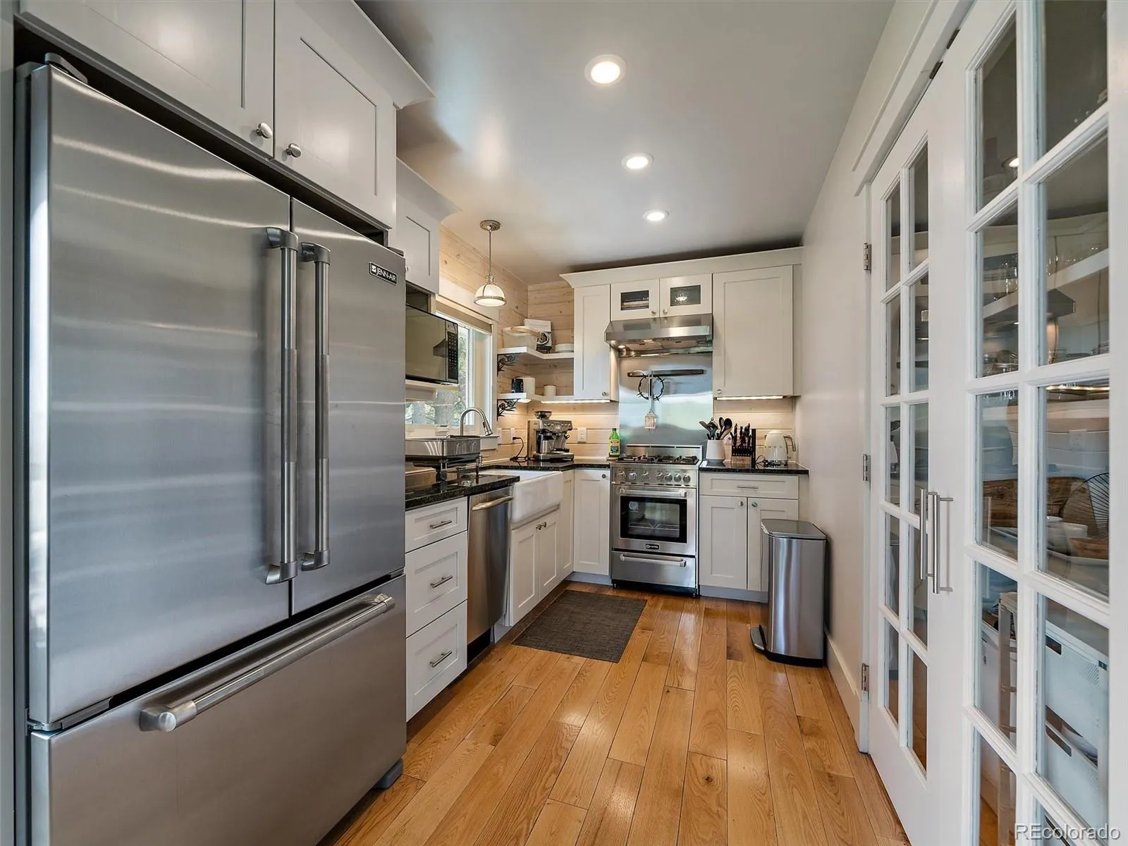 Indian Hills, Colorado 80454, United States, 2 Bedrooms Bedrooms, ,2 BathroomsBathrooms,Residential,Active,160288