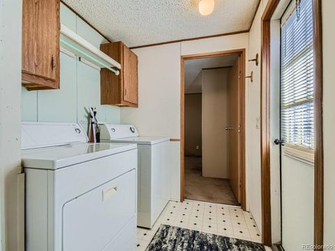 Manufactured Home in Thornton CO 3600 88th Avenue 9.jpg