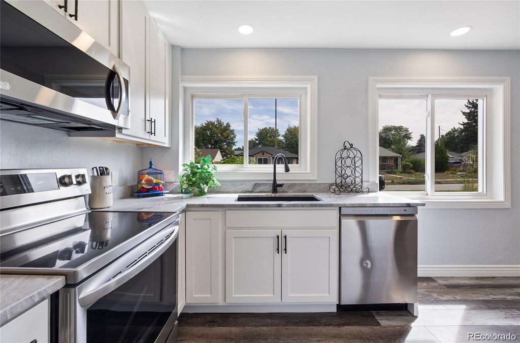 Photo of 1345 Holly Street, Denver, CO 80220 (MLS # 7458398)