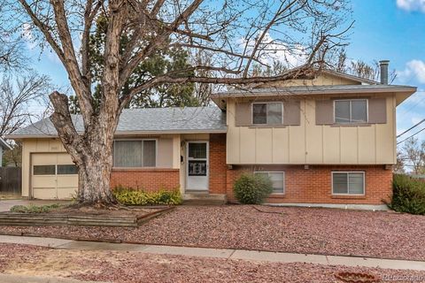 3418 Greenwood Circle Colorado Springs CO 80910