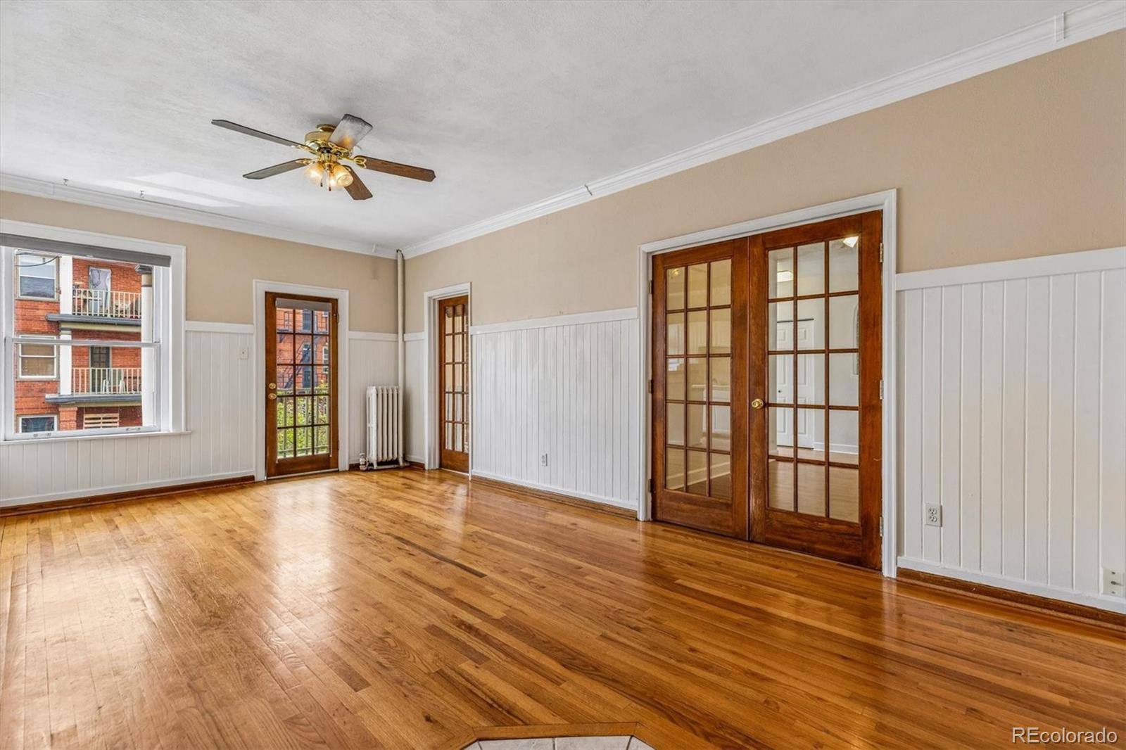 1376 N Pearl Street 210