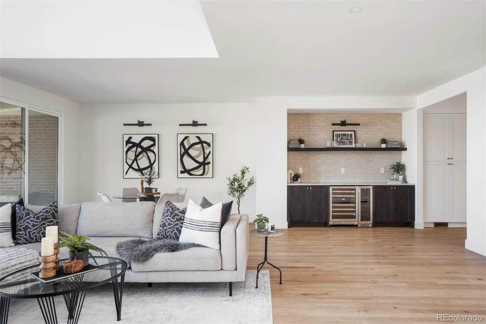 2800 S University Boulevard 79