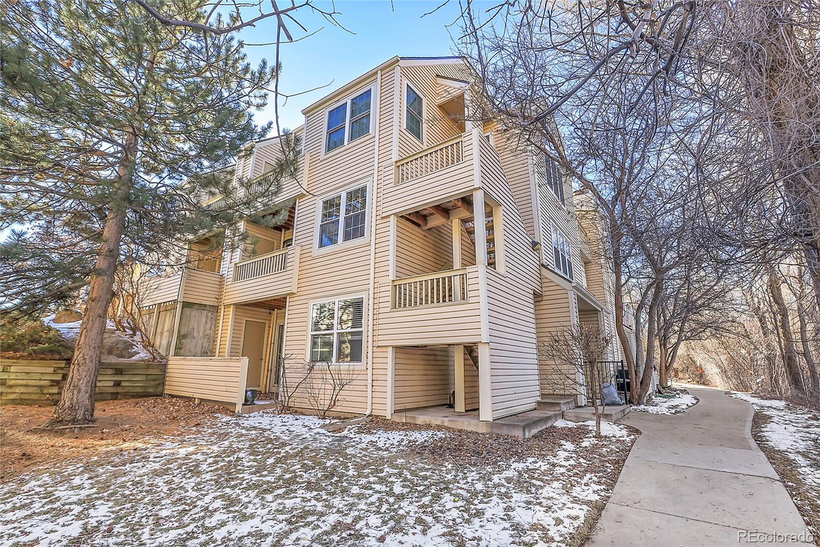 979 S Miller Street 202, Lakewood, CO, 80226 3 979 S Miller Street 202