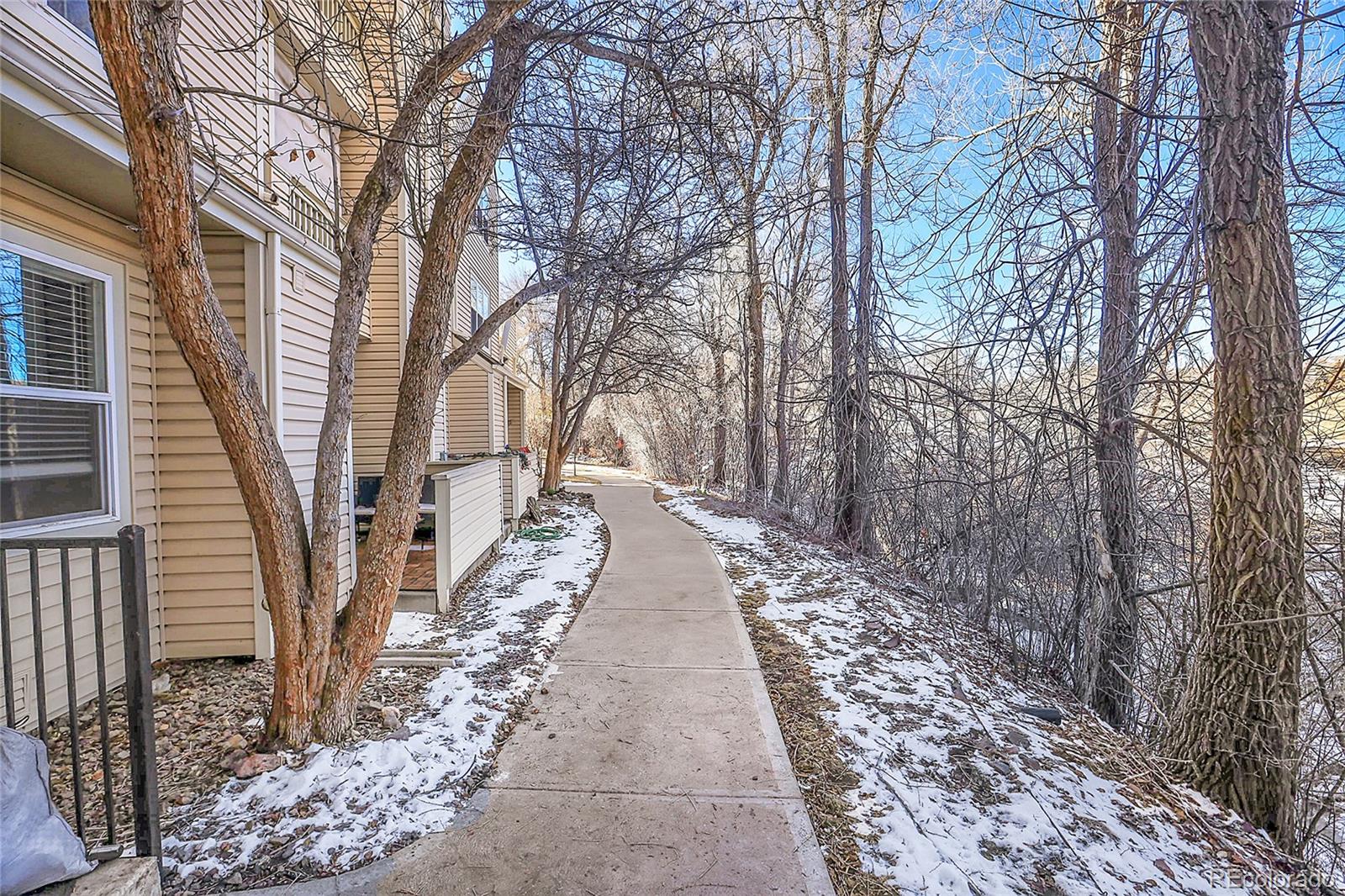 979 S Miller Street 202, Lakewood, CO, 80226 4 979 S Miller Street 202