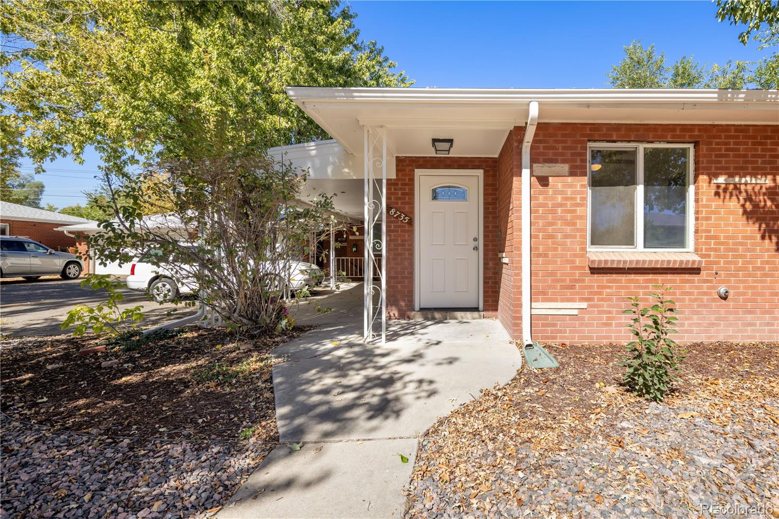 8735 W 54th Place