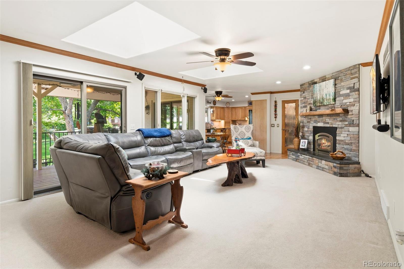 10585 W 69th Place
