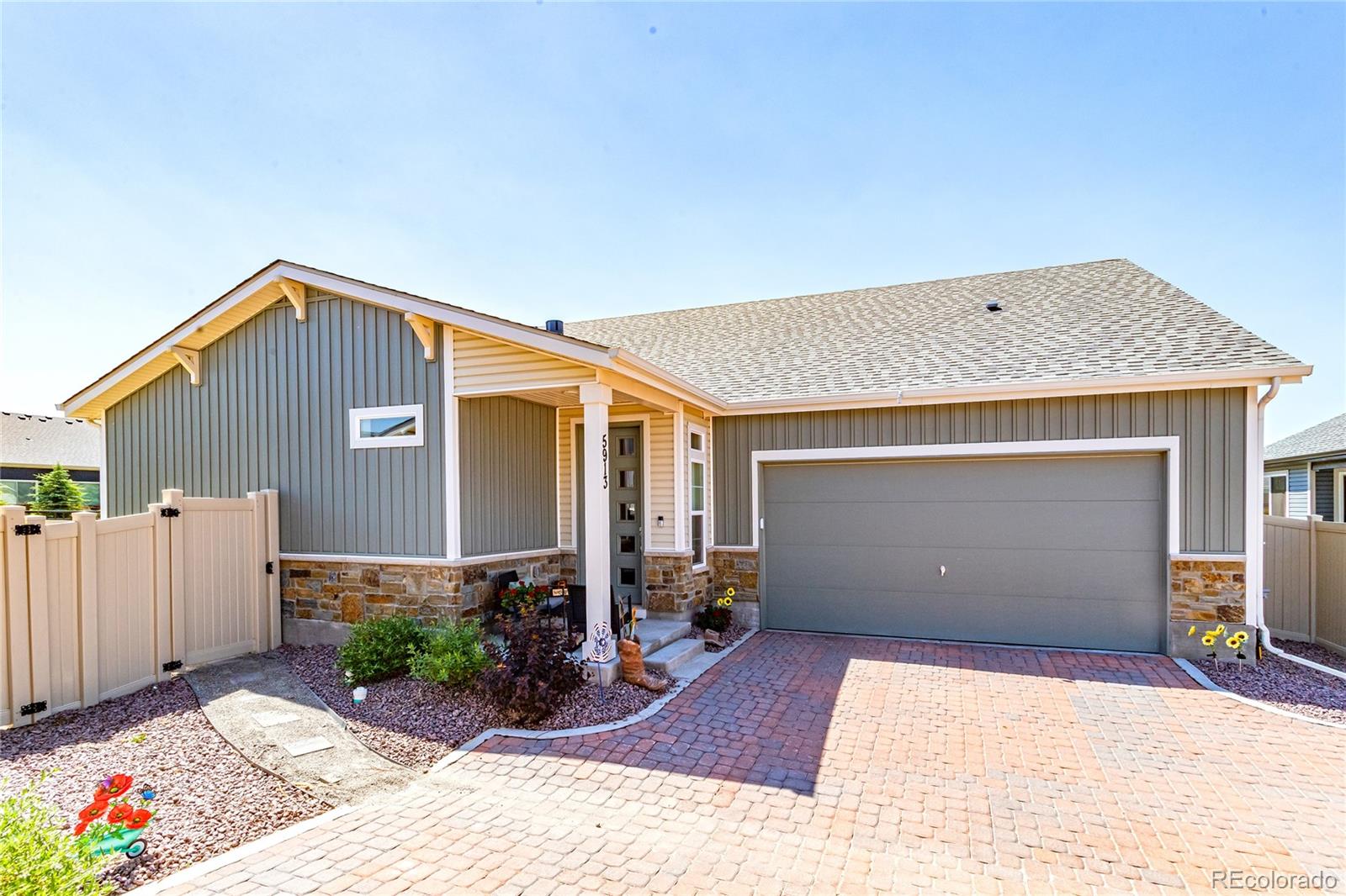 5913 Haster Grove