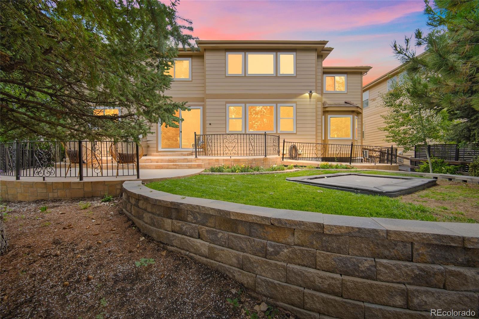 11940 E Lake Court
