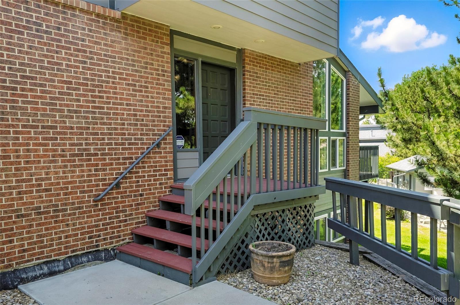 2609 S Quebec Street 5