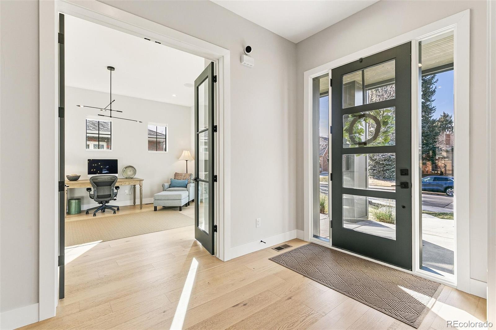 1110 S Saint Paul Street