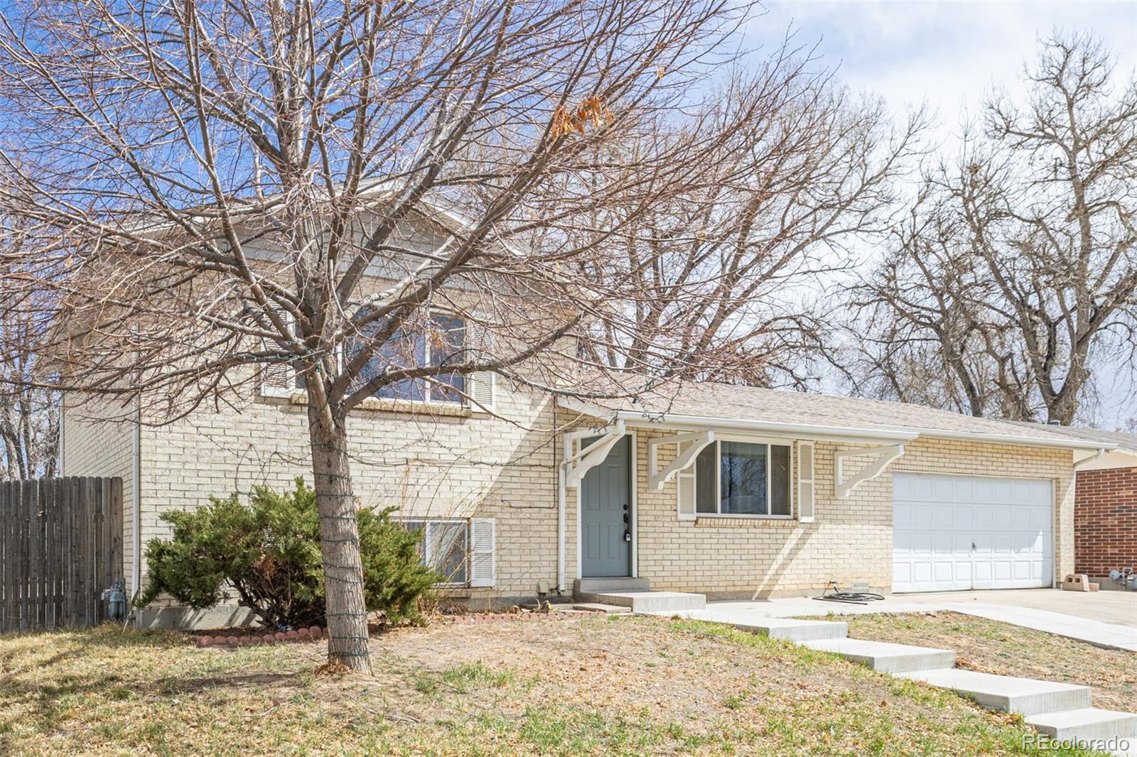 5542 Sable Street, Denver, CO, 80239 3 5542 Sable Street