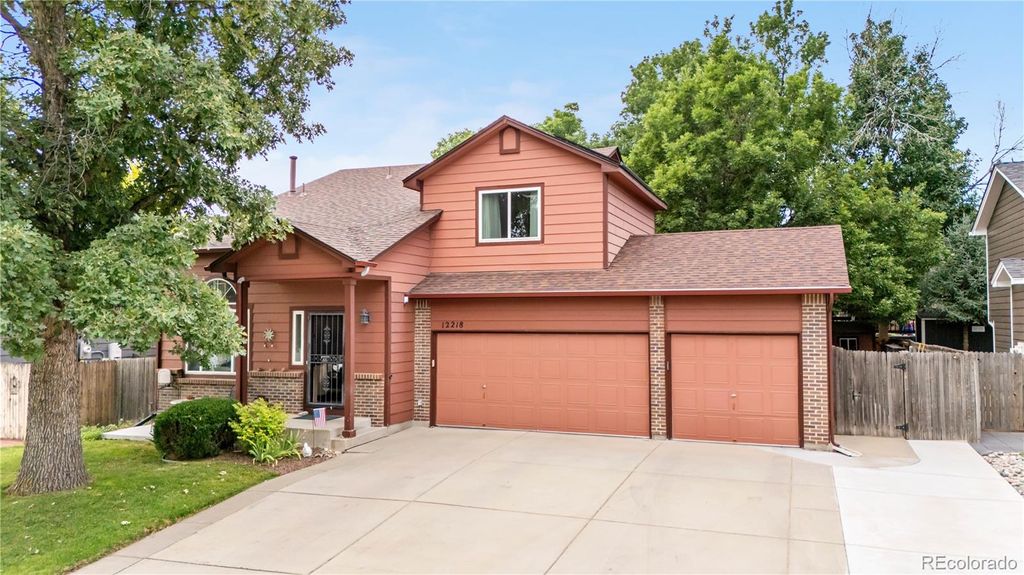 Photo of 12218 W Aqueduct Drive, Littleton, CO 80127 (MLS # 5991583)