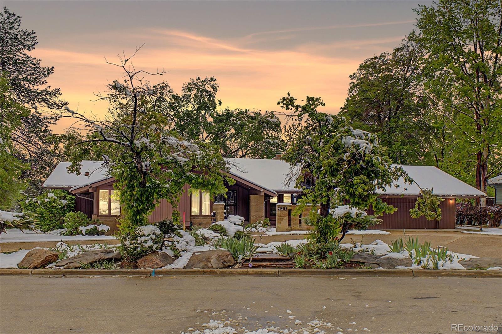 425 Long View Court