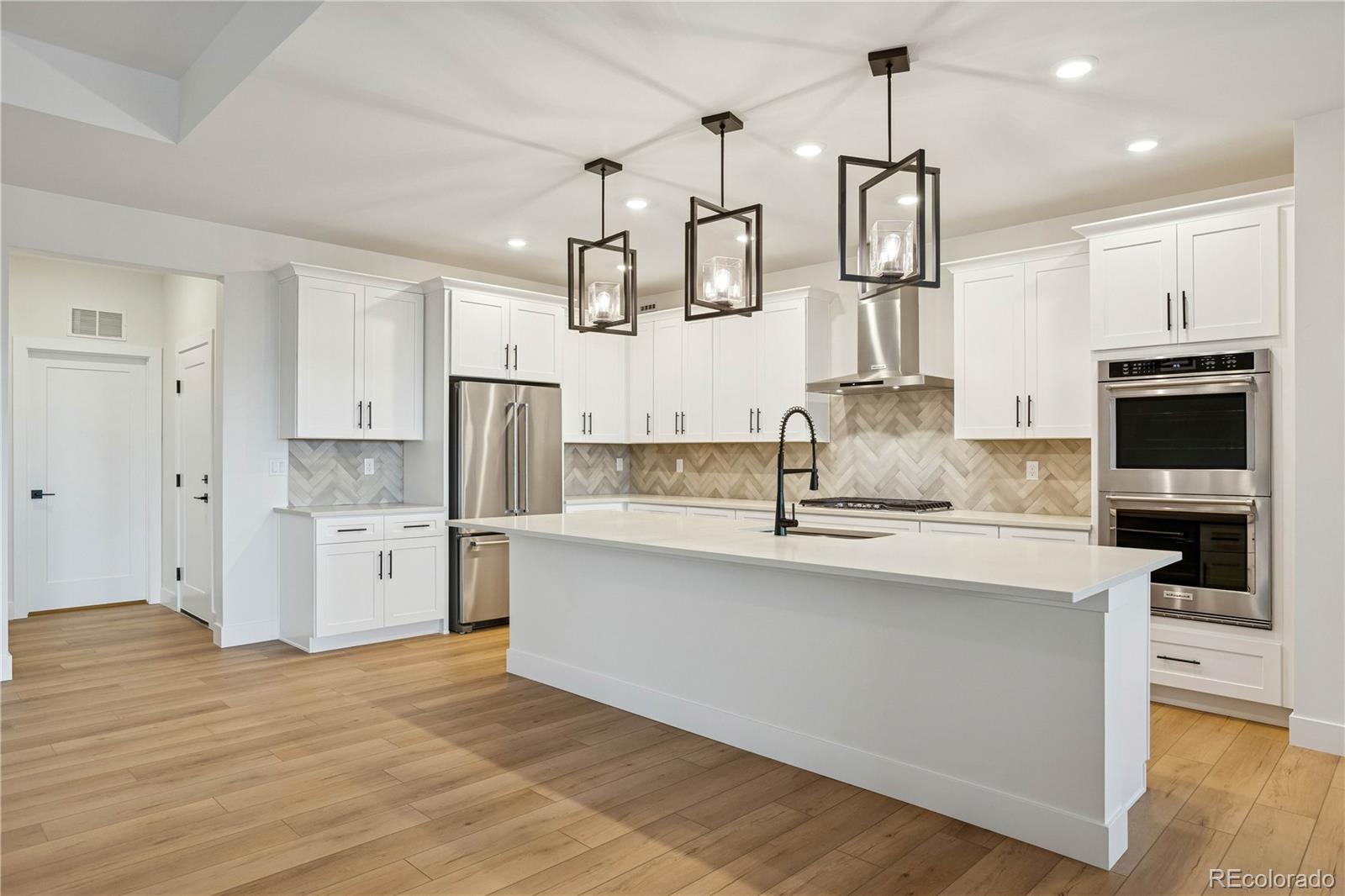 5570 Callaway Garden Drive