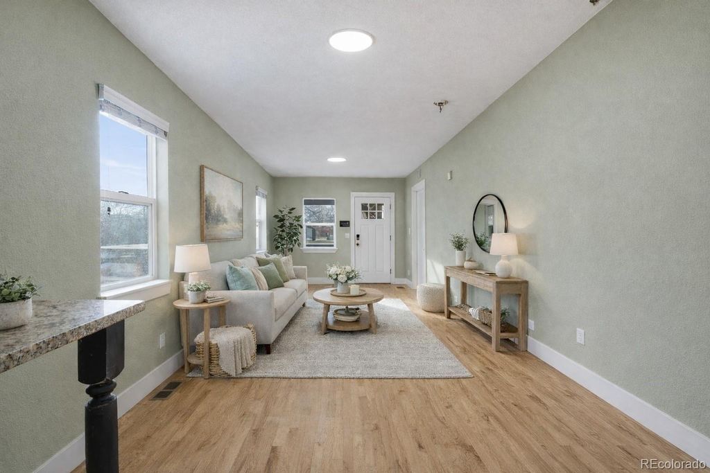 Photo of 4736 Pennsylvania Street, Denver, CO 80216 (MLS # 4143271)