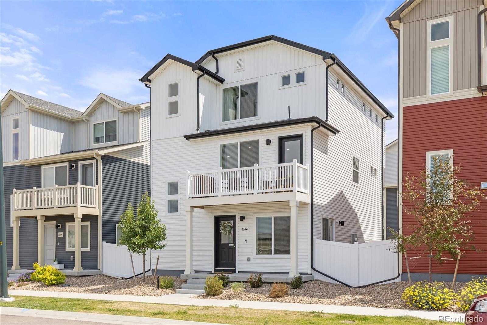 18260 E 51st Place
