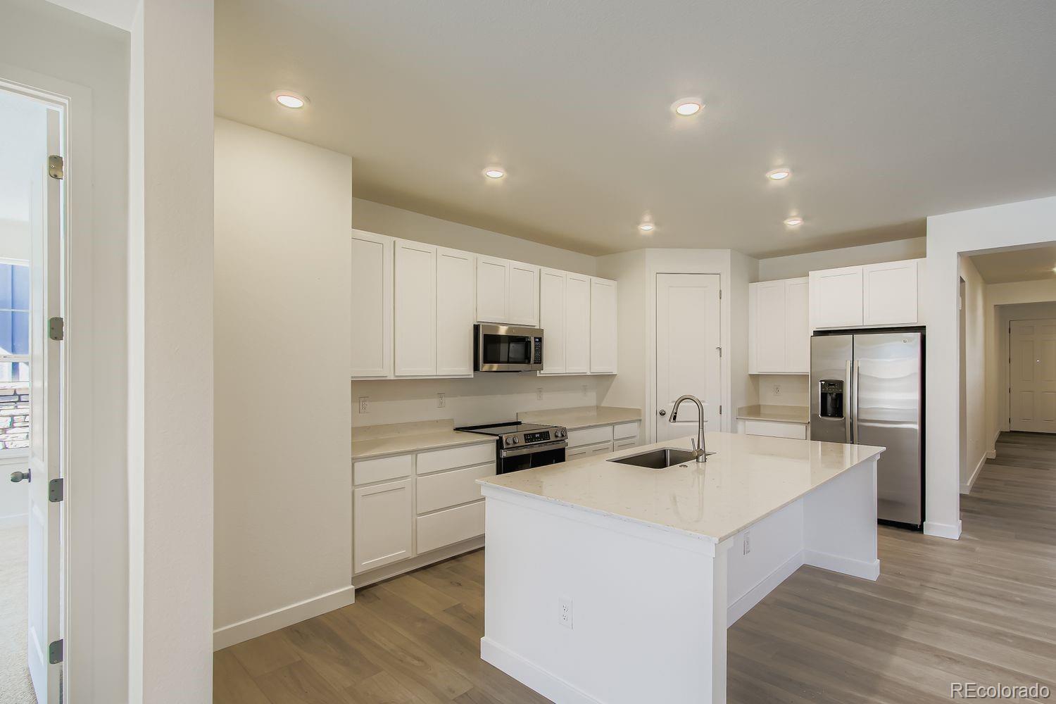 12720 W Glasgow Place